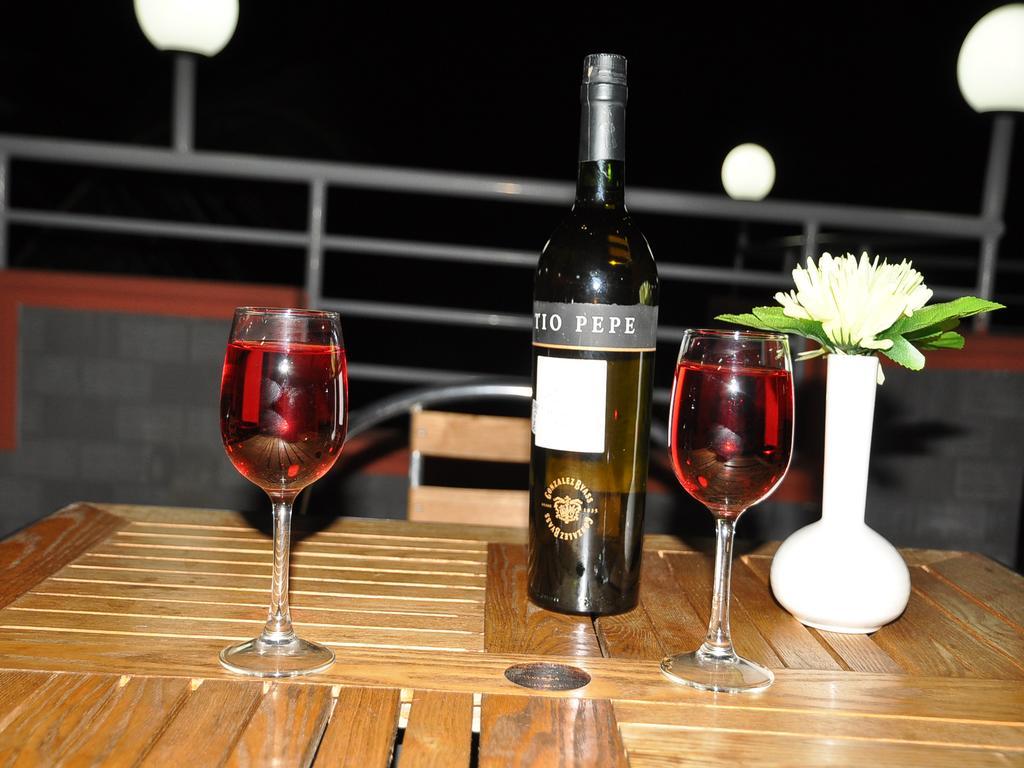 Monalisa Hotel Mtwapa Exterior photo